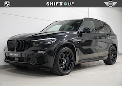 BMW X5 - xDrive45e M-Sport | M-Stoelen | Panoramadak | Carbon | 21"