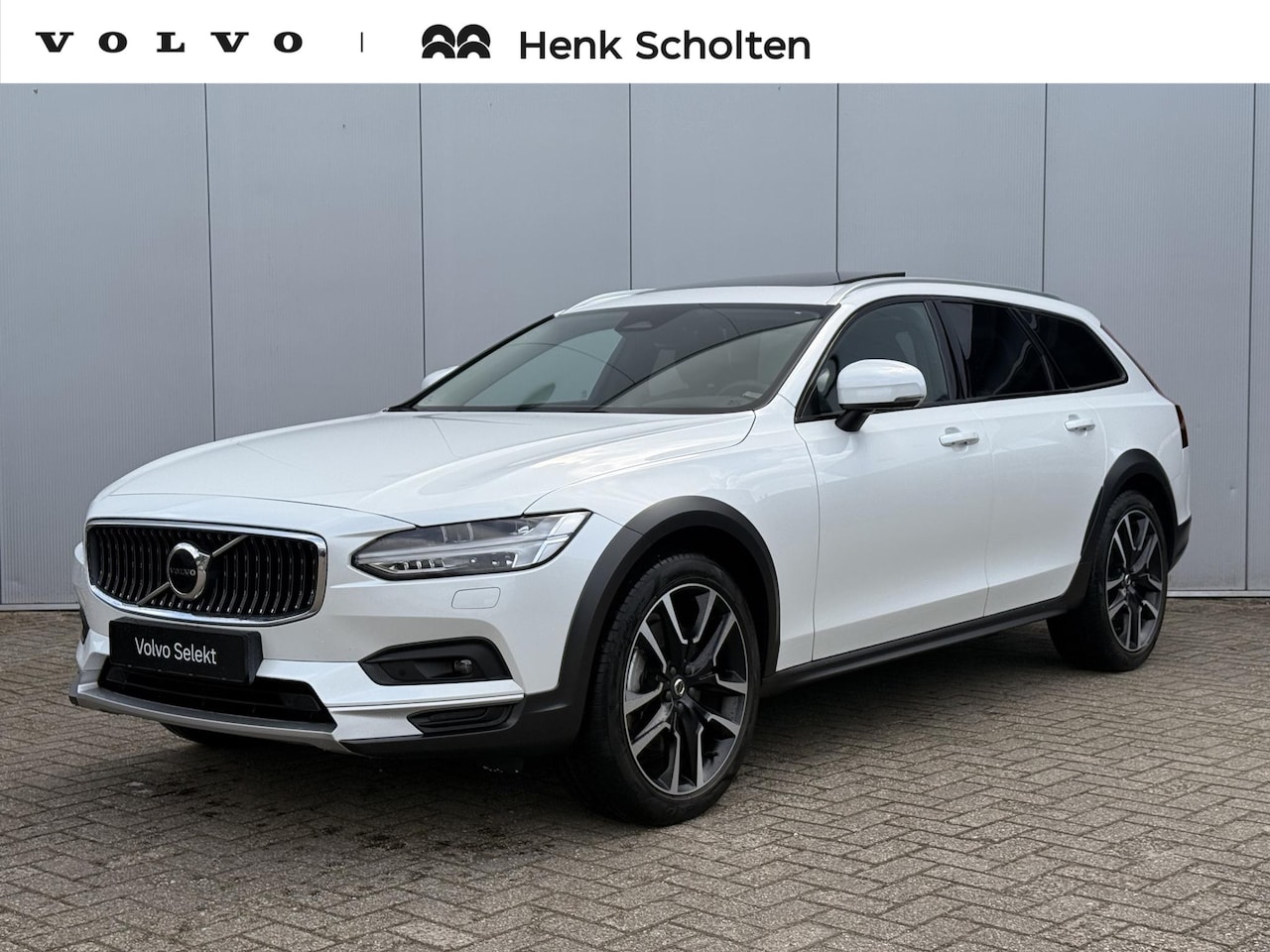 Volvo V90 Cross Country - B5 AWD AUT8 250PK Plus | Panoramadak | Harman Kardon audio | Semi elektrisch wegklapbare t - AutoWereld.nl