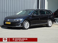 Volkswagen Passat Variant - 1.4 TSI GTE Connected Series Plus | Pano | Trekhaak