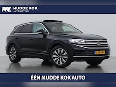 Volkswagen Touareg - 3.0 TSi eHybrid 4MOTION Elegance | Luchtvering | Trekhaak | Panoramadak | Head-Up | Massag