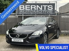 Volvo V40 - T2|Navigatie|Bluetooth|Parkeersensoren|on Call
