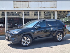 Toyota RAV4 - 2.5 Hybrid AWD Style | Trekhaak, Dodehoekherkenning, Stoel + Stuurverwarming, 18inch, Keyl
