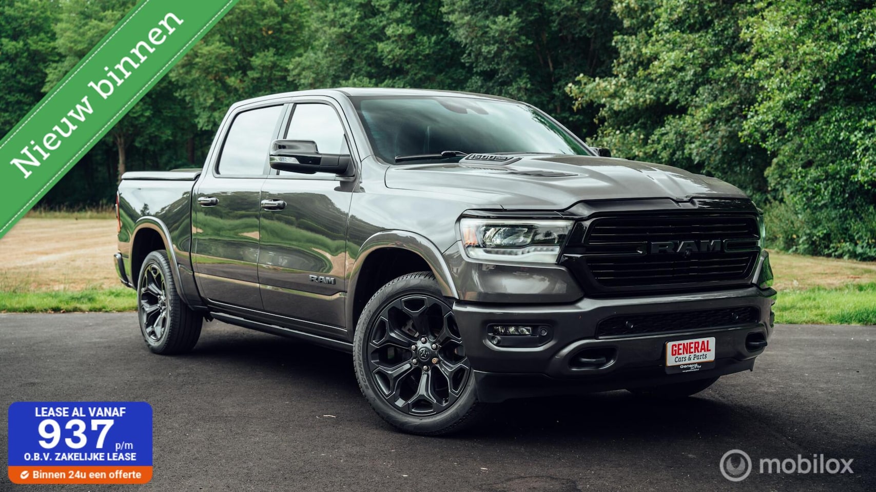 Dodge Ram 1500 - Laramie Night Crew Cab 4x4 - AutoWereld.nl