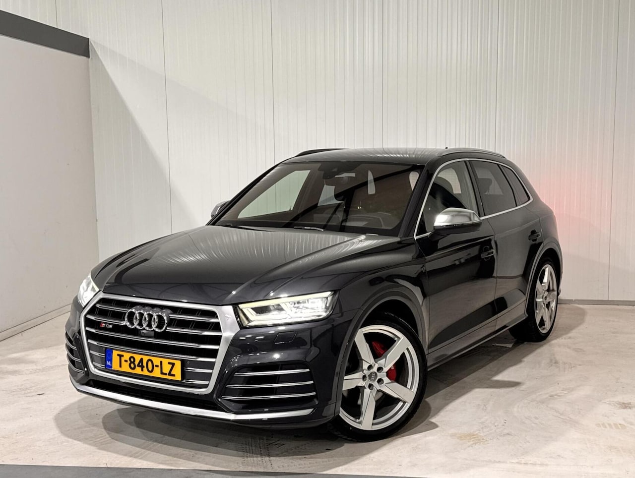 Audi SQ5 - 3.0 SQ5 quattro |360|LUCHTVERING|Head Up|CARBON - AutoWereld.nl