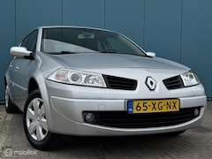 Renault Mégane - 1.6-16V Business Line 5Drs Airco Cruise Control Trekhaak APK 20-07-2027