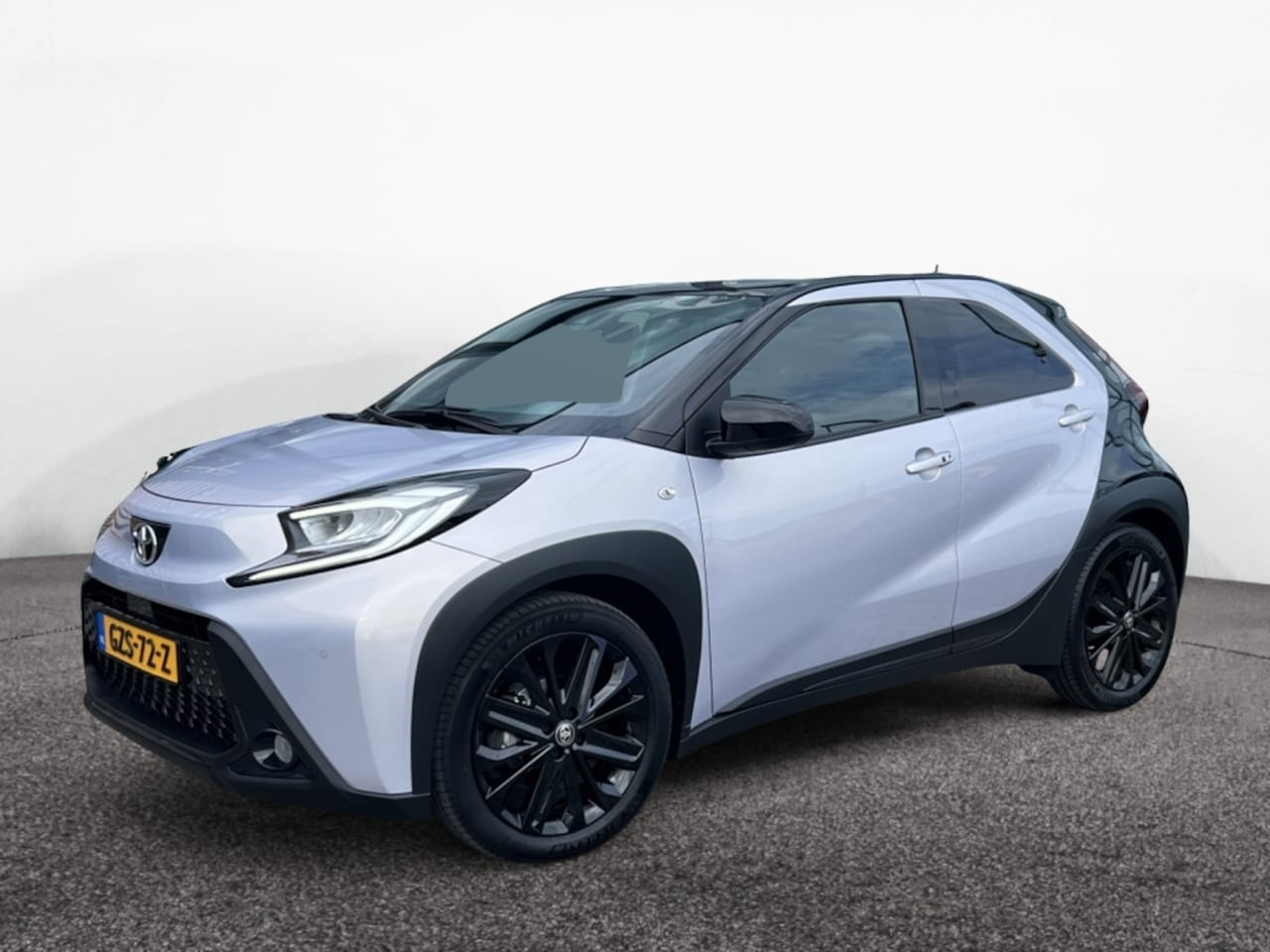 Toyota Aygo X - 1.0 VVT-i MT JBL 1.0 VVT-i MT JBL - AutoWereld.nl