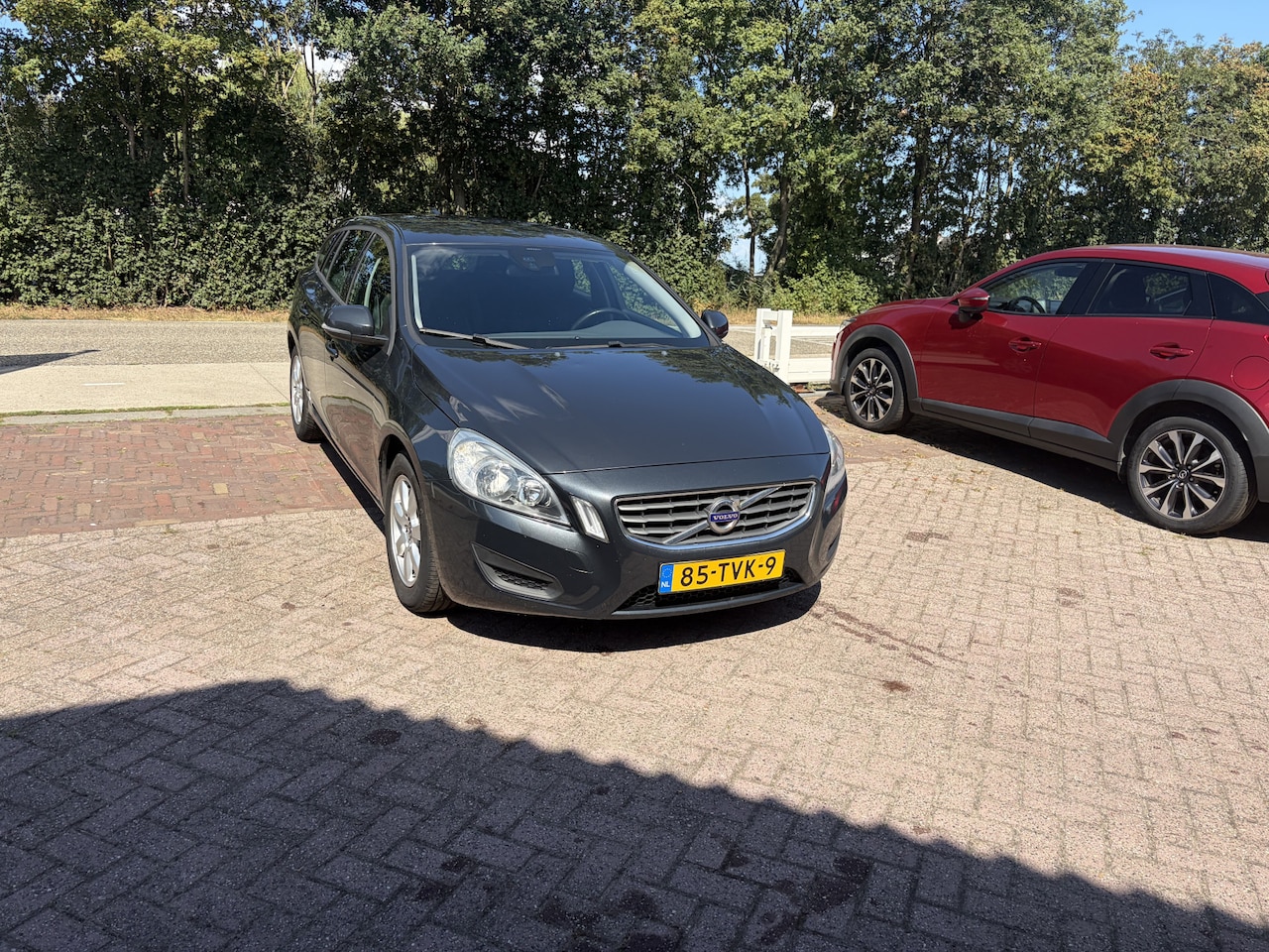 Volvo V60 - 1.6 T3 TREKHAAK NAVI CLIMA - AutoWereld.nl