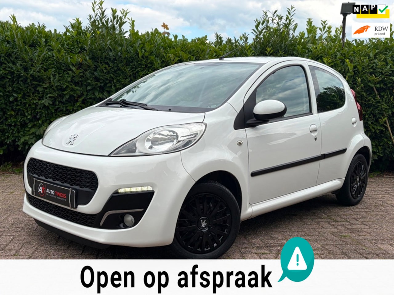 Peugeot 107 - 1.0 Active 5drs / Led / Airco / elektrische ramen - AutoWereld.nl