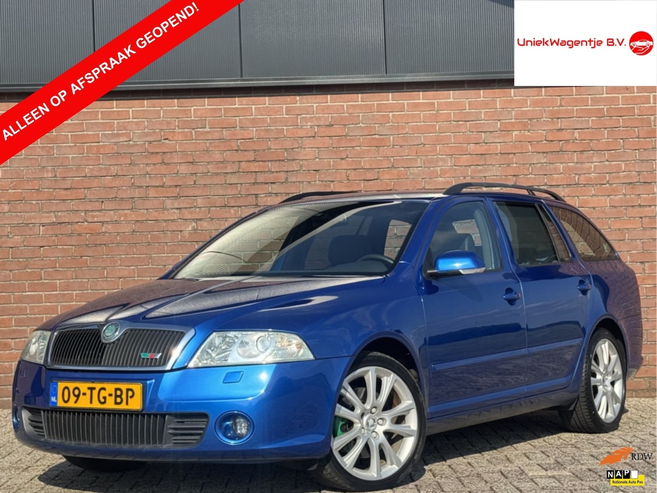 Skoda Octavia Combi - 2.0 TFSI RS | NL-AUTO! | TREKHAAK! - AutoWereld.nl