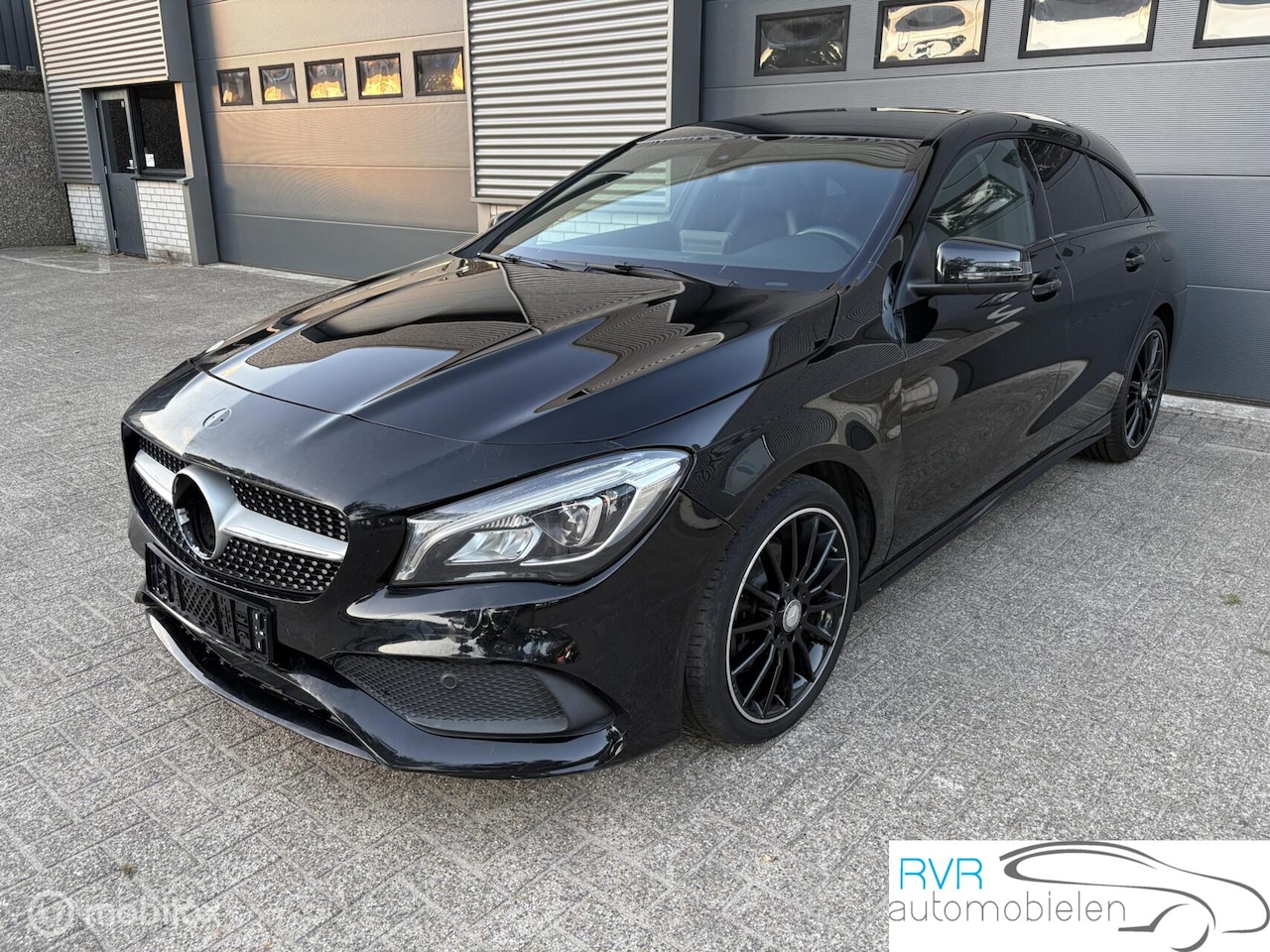 Mercedes-Benz CLA-klasse Shooting Brake - 180 Business Solution AMG 180 Business Solution AMG - AutoWereld.nl