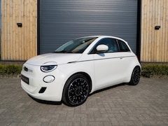 Fiat 500e - 3+1 La Prima By Bocelli 42 kWh *Pano *Carplay *Jbl