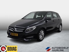 Mercedes-Benz B-klasse - 180 Bns+ Automaat Nav/Camera/Stoelverw./Led /Comfort.Stoelen/Donkere.Hemel/Keyless