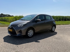 Toyota Yaris - 1.0 VVT-i Aspiration Airco Camera Trekhaak