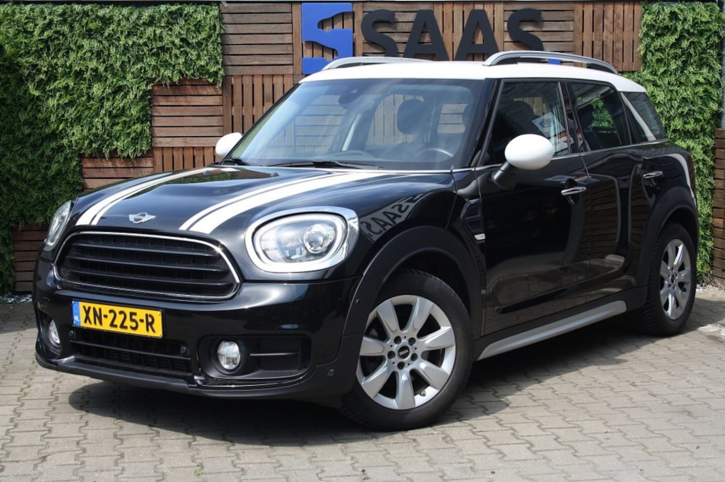 MINI Countryman - ZOMERKORTING 1.5 NAVI / KEYLESS / PDC / VOL ONDERHOUD - AutoWereld.nl