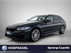 BMW 5-serie Touring - 530i M Sport | Trekhaak | Schuifdak | Laser | Camera | Memory Stoelen | Stoelverwarming