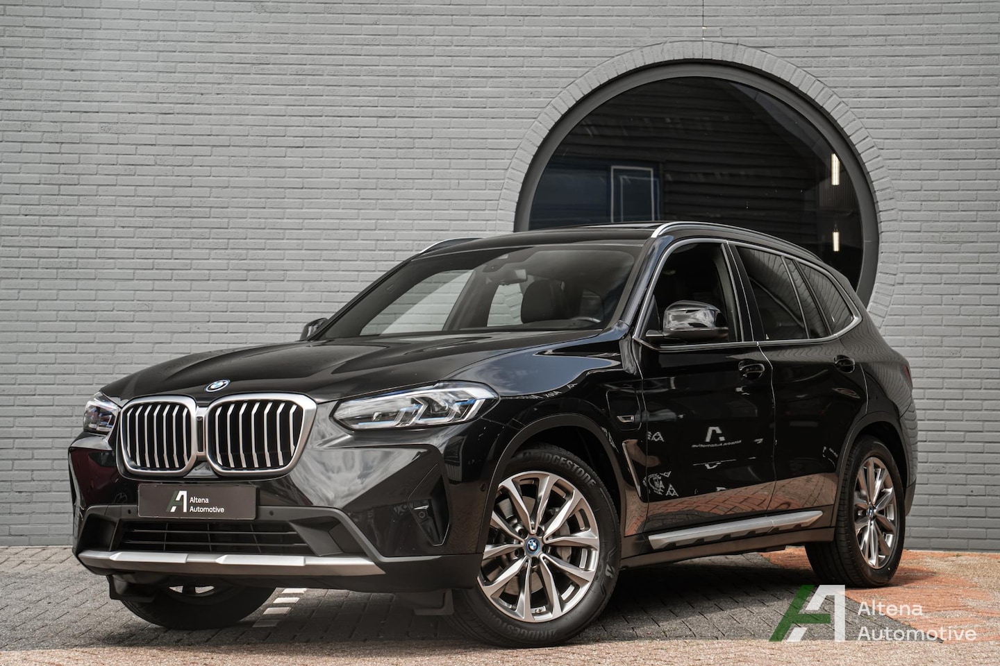 BMW X3 - xDrive30e High Executive BTW, panorama dak, sportstoelen, laser, head-up, hifi - AutoWereld.nl