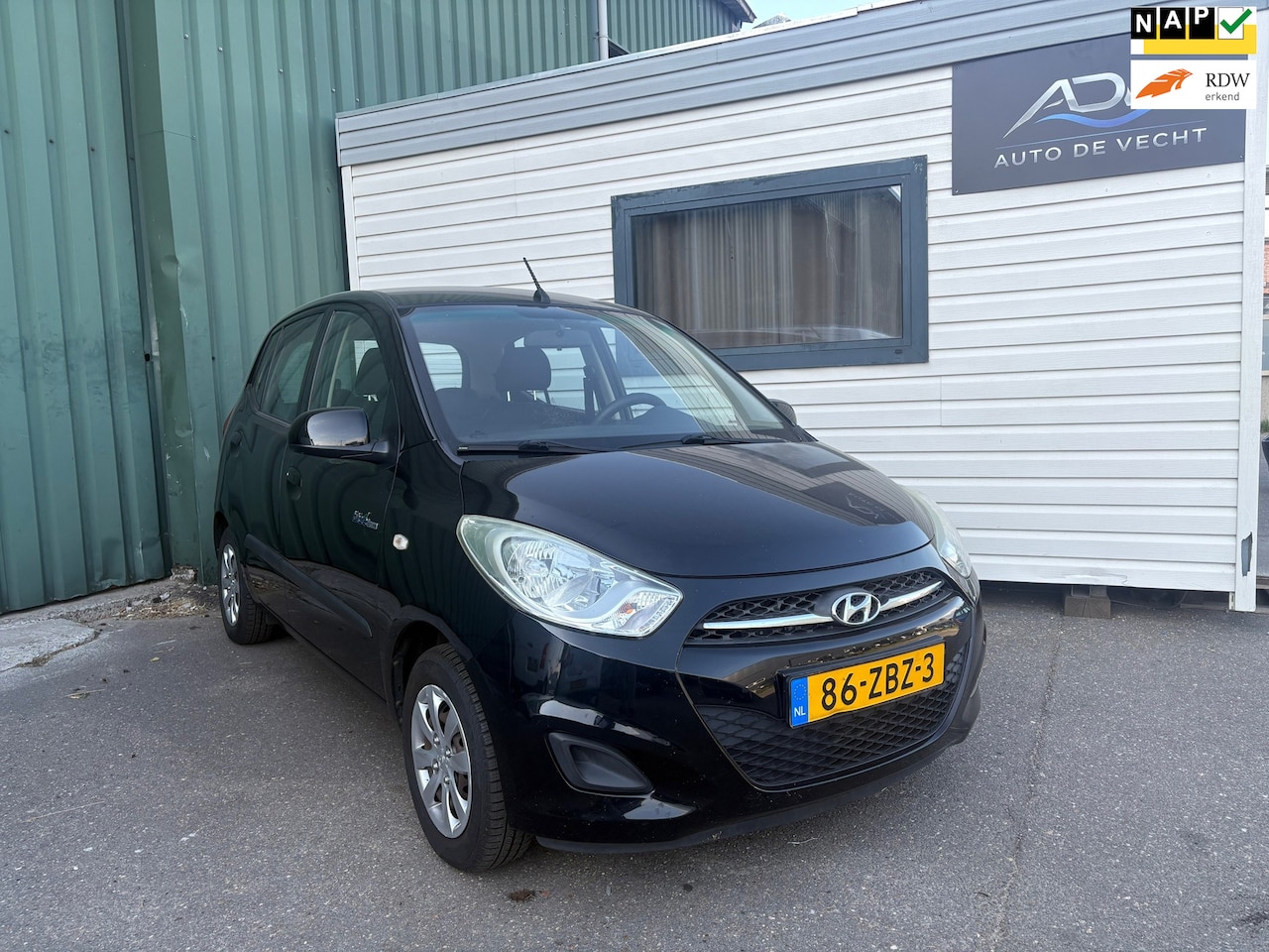 Hyundai i10 - 1.0 i-Drive Cool AIRCO - TREKHAAK - PARKEERSENSOREN - AutoWereld.nl