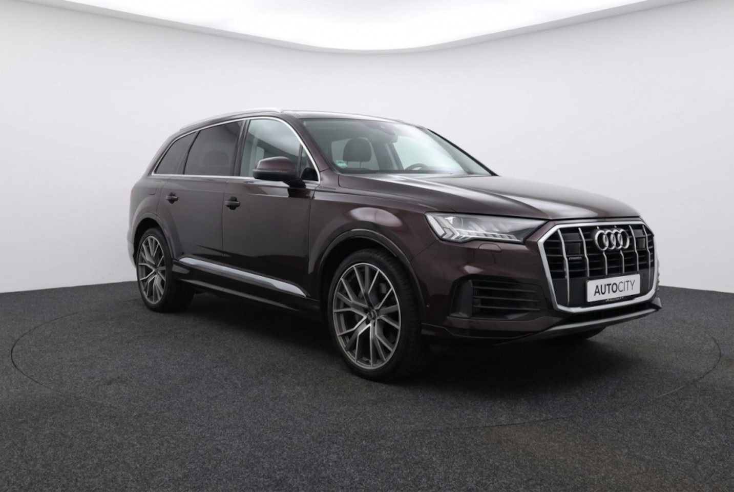 Audi Q7 - 55 TFSI e quattro S Line Velgen l Pano l Leder l Memory - AutoWereld.nl