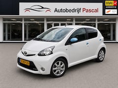 Toyota Aygo - 1.0 VVT-i Dynamic Blue | Airco | Multimedia | Elek.pakket | NAP |