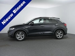 Volkswagen T-Roc - 1.5 TSI R-Line Edition | IQ Light | Trekhaak | Camera | ACC | Ergo-active 2025 km 20.000 N