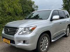 Lexus LX - LX570 ( Toyota Land Cruiser 200 Series) 8 persoons Mooi Chassis