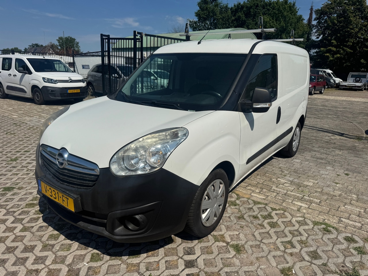 Opel Combo - 1.3 CDTi L1H1 Edition 1.3 CDTi L1H1 Edition - AutoWereld.nl
