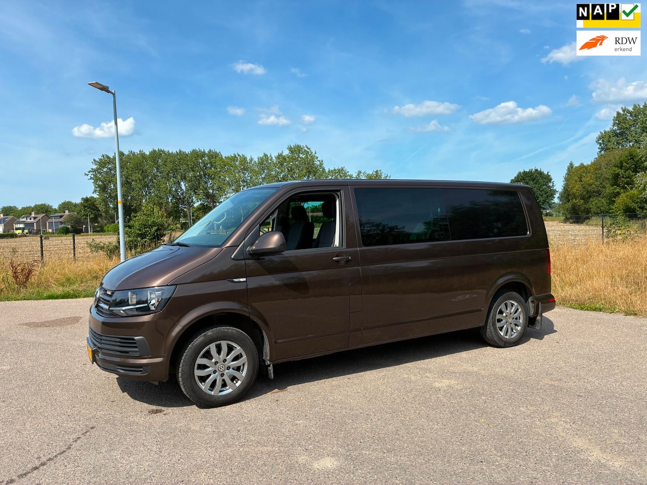 Volkswagen Transporter - 2.0 TDI L2H1 DC Highline Dubbele Cabine - AutoWereld.nl