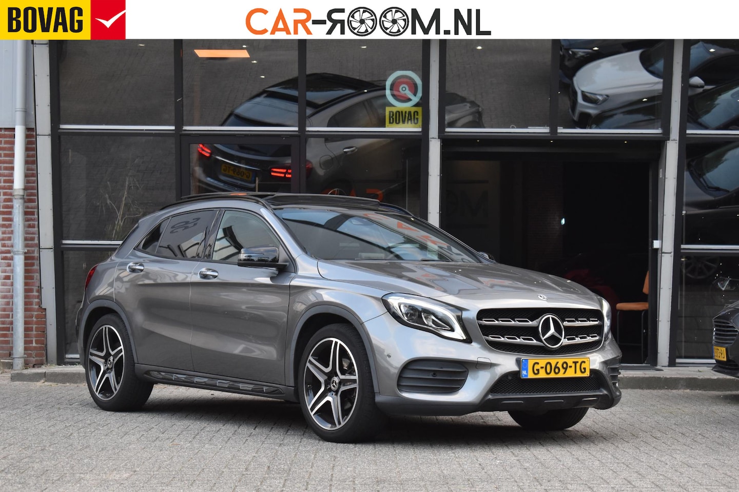 Mercedes-Benz GLA-Klasse - 180 AMG Line Pano Keyless Camera LED - AutoWereld.nl