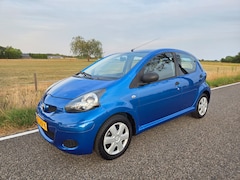 Toyota Aygo - 1.0-12V Comfort /AIRCO/AUX/5-drs/NAP!