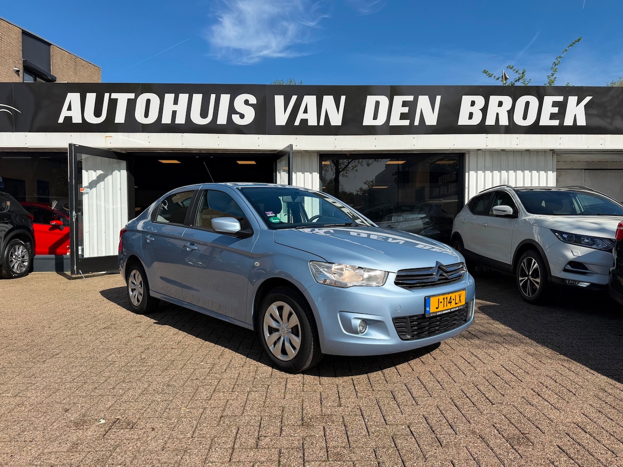Citroën C-Elysee - 6/1|Airco|Cruise Ctr|Lmv|Bluetooth|Elek Pakket|Nw Apk - AutoWereld.nl
