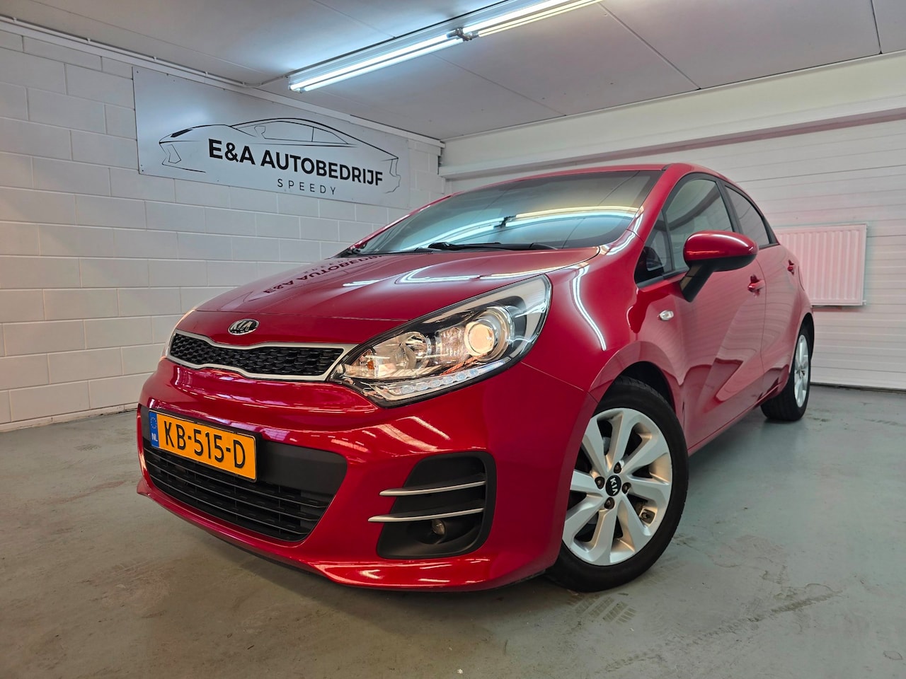 Kia Rio - 1.2 CVVT DynamicLine / NAP / AIRCO / NAVI / CAMERA - AutoWereld.nl