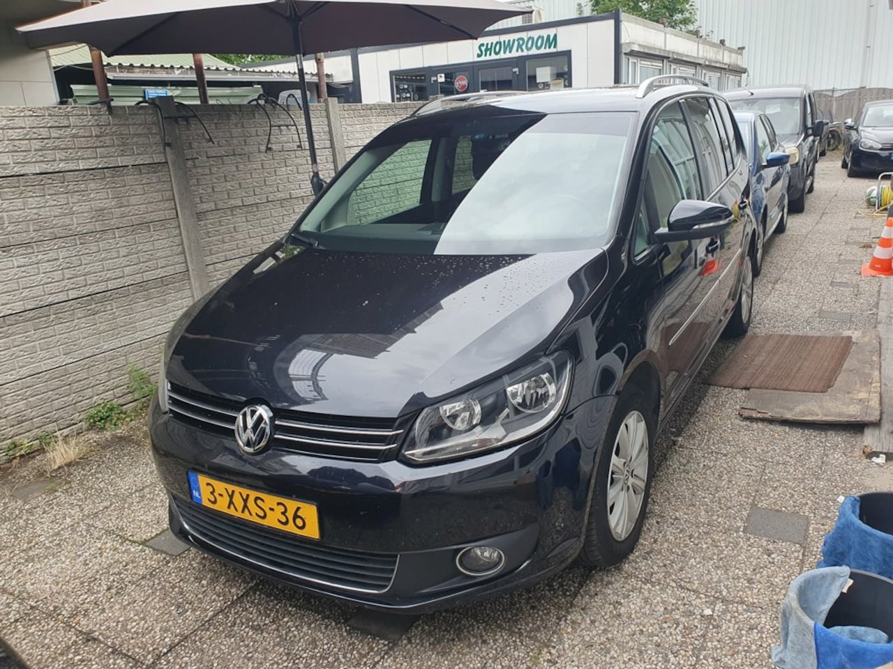 Volkswagen Touran - 1.6 TDI Highline BlueMotion Automaat Inruil mogelijk - AutoWereld.nl