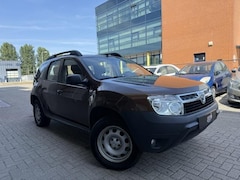 Dacia Duster - 1.6 Benzine | Trekhaak| Lage km's | Hoge instap