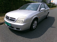 Opel Vectra - 1.8-16V Essentia