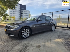BMW 3-serie - 320i