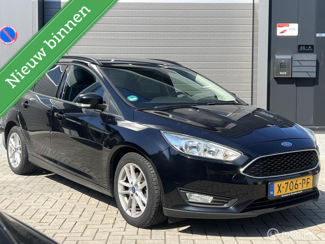 Ford Focus Wagon - 1.0 Titanium Edition 1.0 Titanium Edition - AutoWereld.nl
