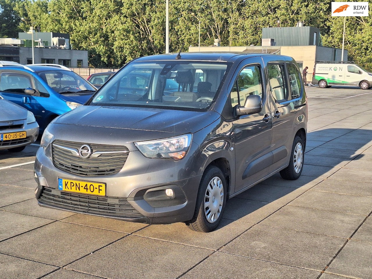 Opel Combo Tour - € 11950,-,-1.2 Turbo 5 Pers Edition 10/2019 Apk - AutoWereld.nl