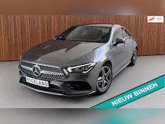 Mercedes-Benz CLA-Klasse - 180 AMG 2022 AUTOMAAT 136PK CARPLAY NAVI KEYLESS CRUISE GARANTIE