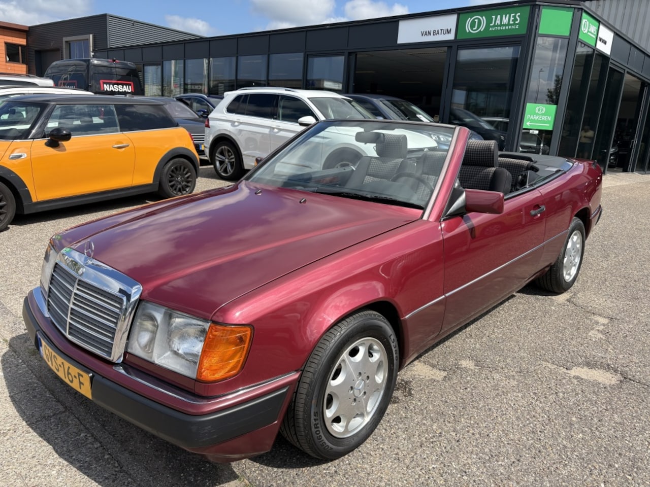 Mercedes-Benz 200-500 (W124) Cabrio - 300 CE-24 300 CE-24 - AutoWereld.nl