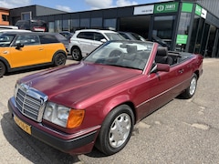 Mercedes-Benz 200-500 (W124) Cabrio - 300 CE-24