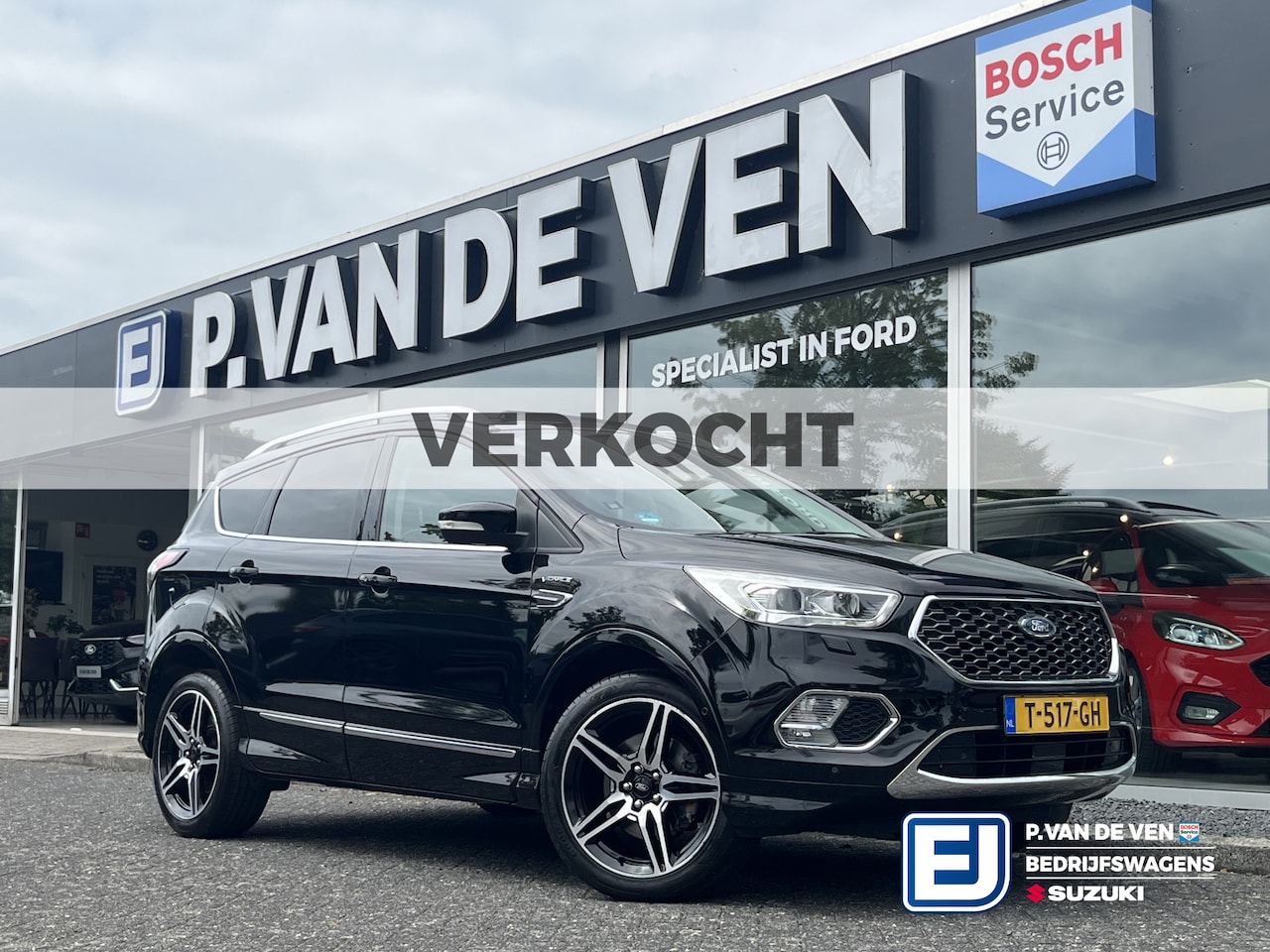 Ford Kuga - 1.5 EcoBoost Vignale iAWD 176pk/129kW Automaat | Full Options | Panoramadak | Afn. trekhaa - AutoWereld.nl