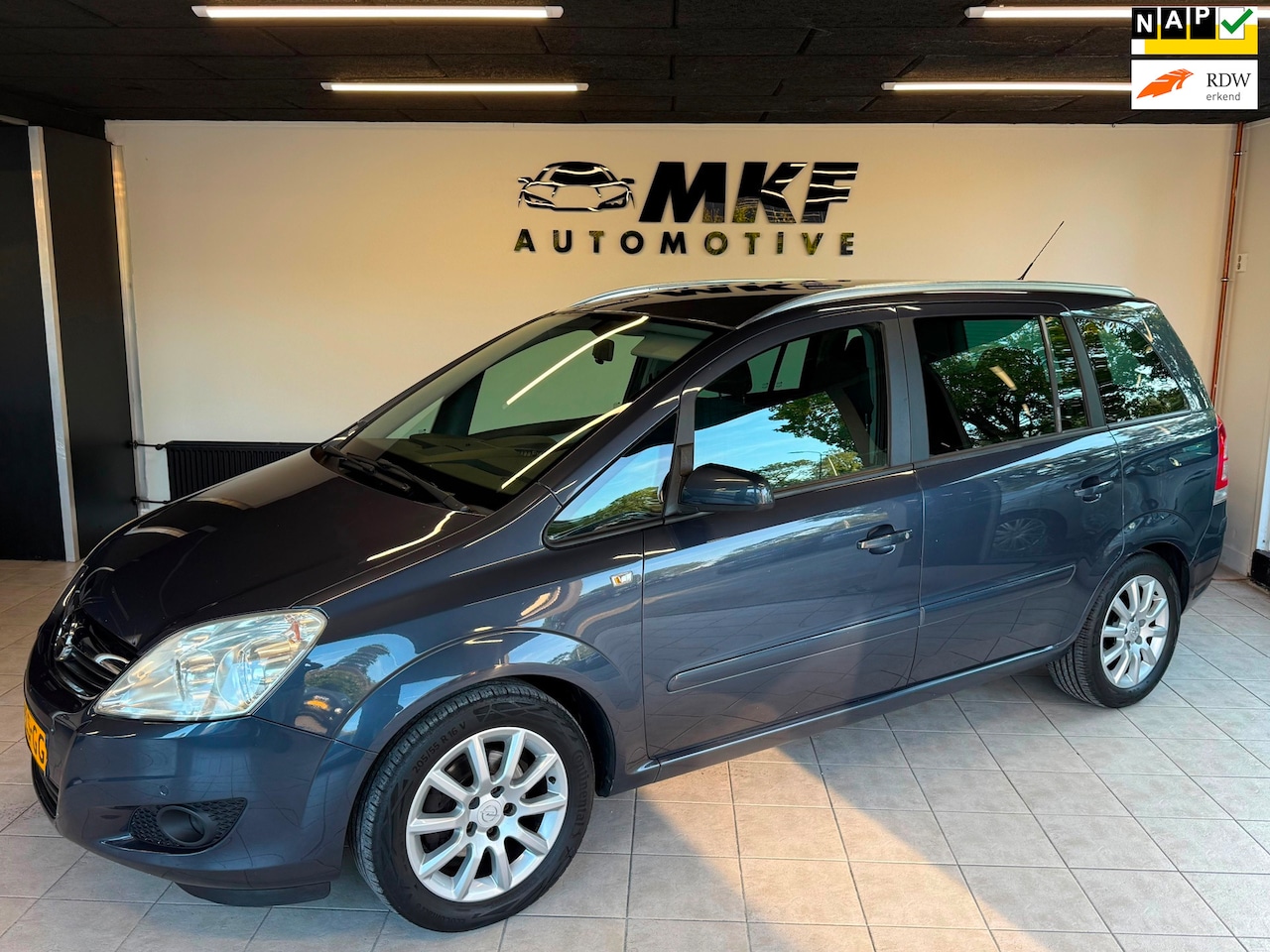 Opel Zafira - 1.8 Temptation 2008 Airco|7-Person|LMV/APK! - AutoWereld.nl