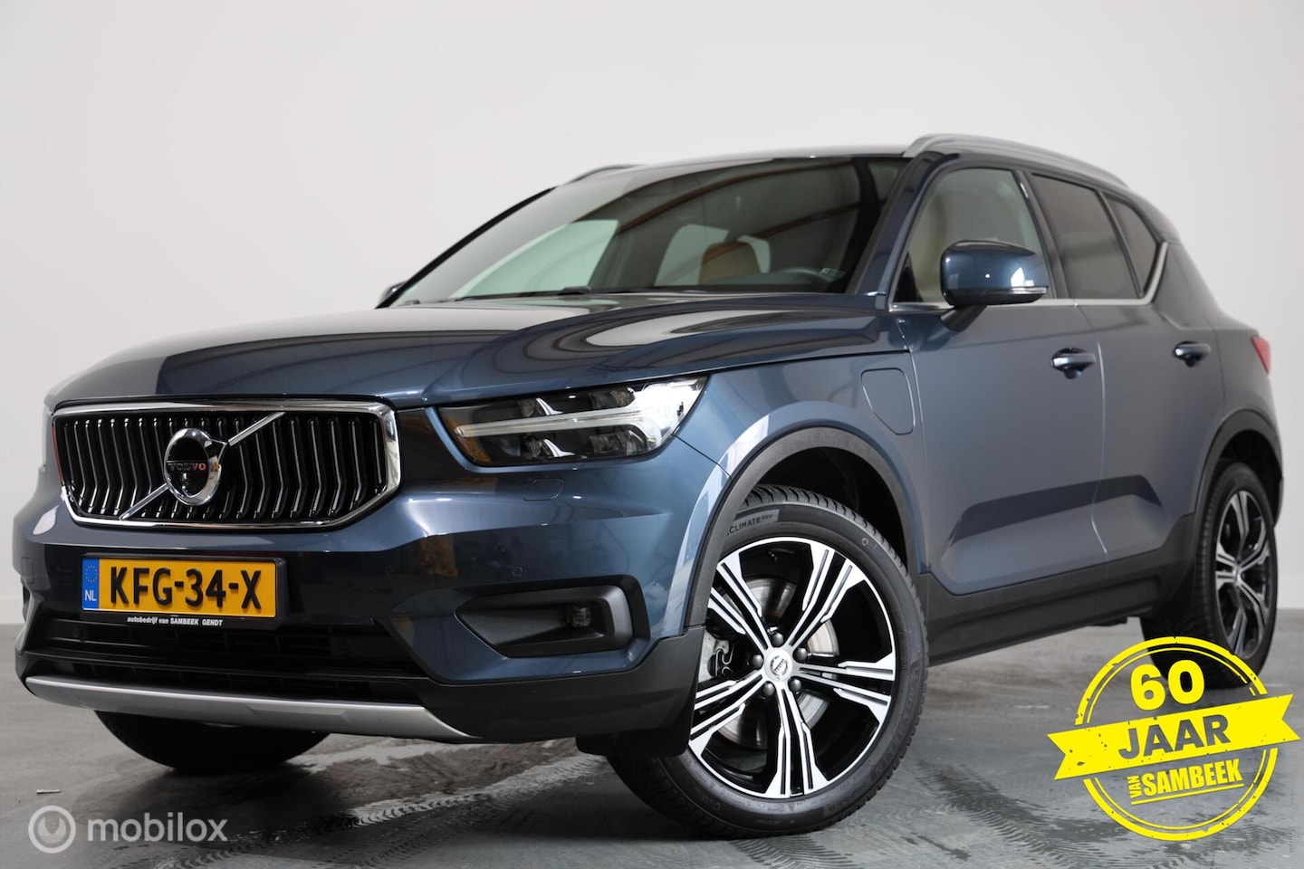 Volvo XC40 - T4 Inscription PHEV-Leder-Adaptieve Cruise-360Camera - AutoWereld.nl
