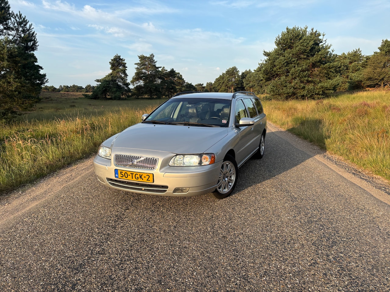 Volvo V70 - 2.4D Momentum 225PK 2006 | Xenon, Bluetooth, Navi - AutoWereld.nl