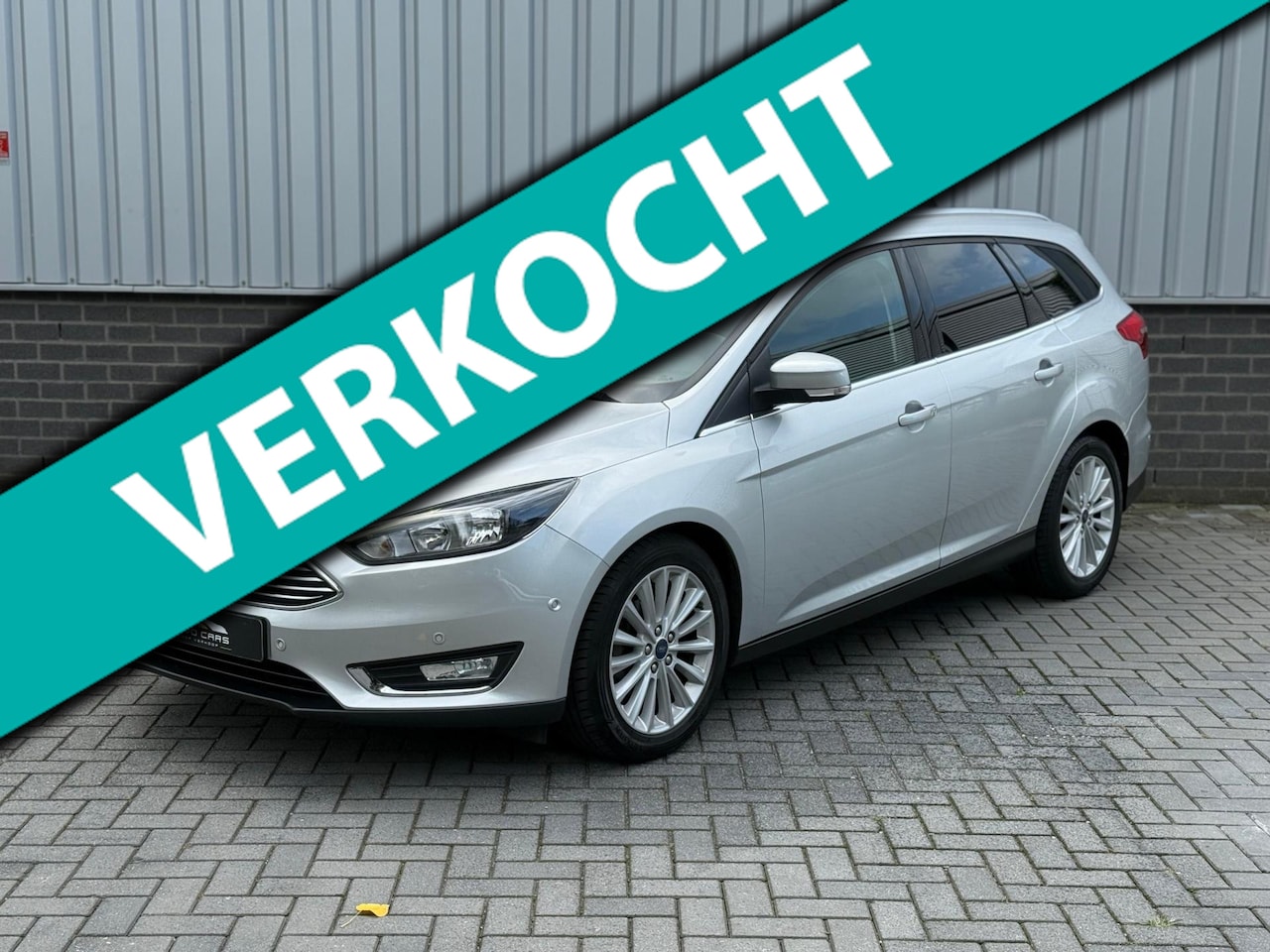Ford Focus Wagon - 1.0 Titanium |Navi|CruiseCtrl|Carplay|PDC| - AutoWereld.nl