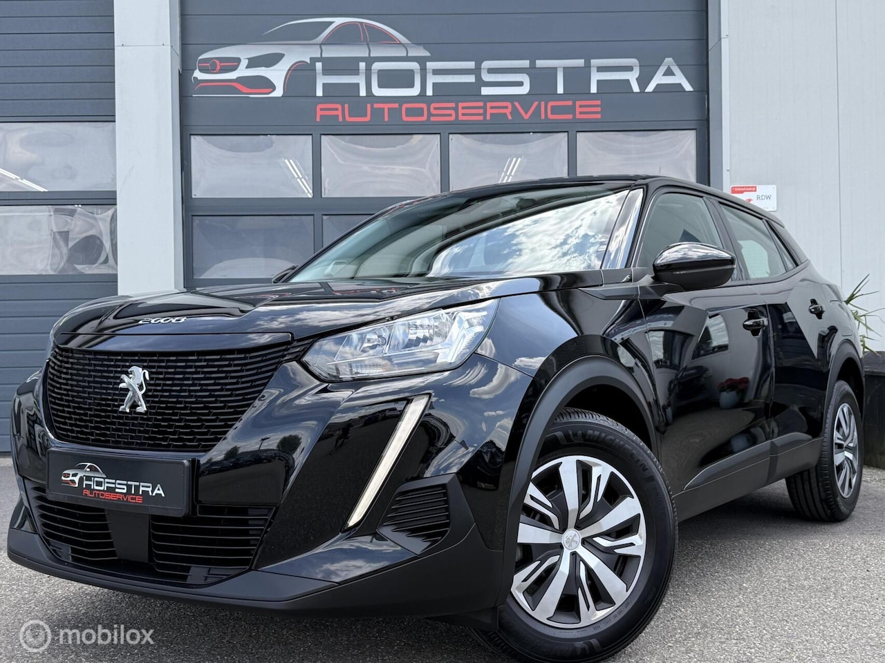Peugeot 2008 - 1.2 PureTech Active CarPlay Cruise Distr-riem-vv - AutoWereld.nl