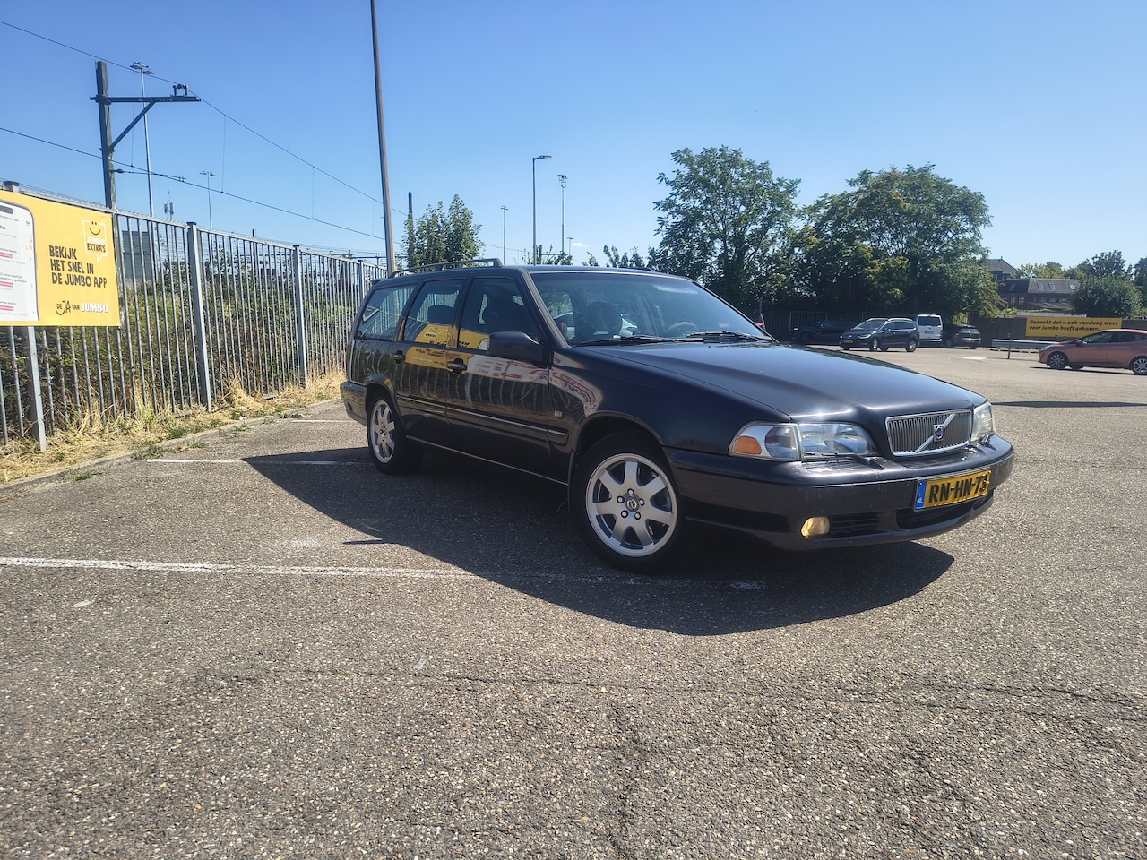 Volvo V70 - 2.5 Exclusive-Line - AutoWereld.nl