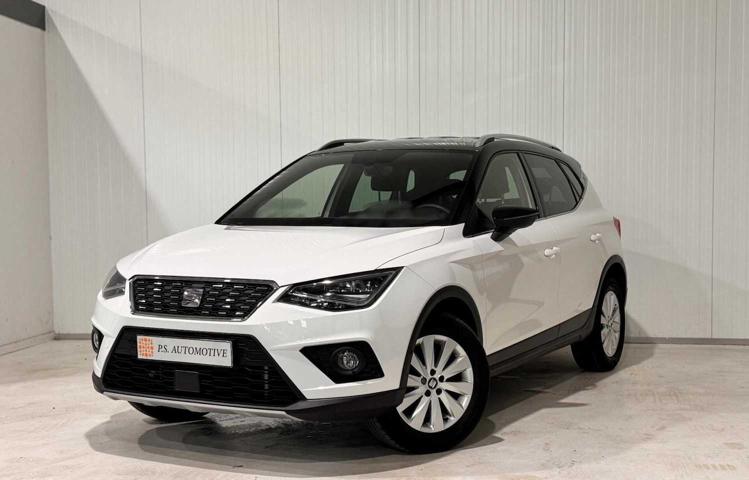 SEAT Arona - 1.0 TGI Xcellence FR|CAMERA|CARPLAY|CRUISE|NAVI - AutoWereld.nl