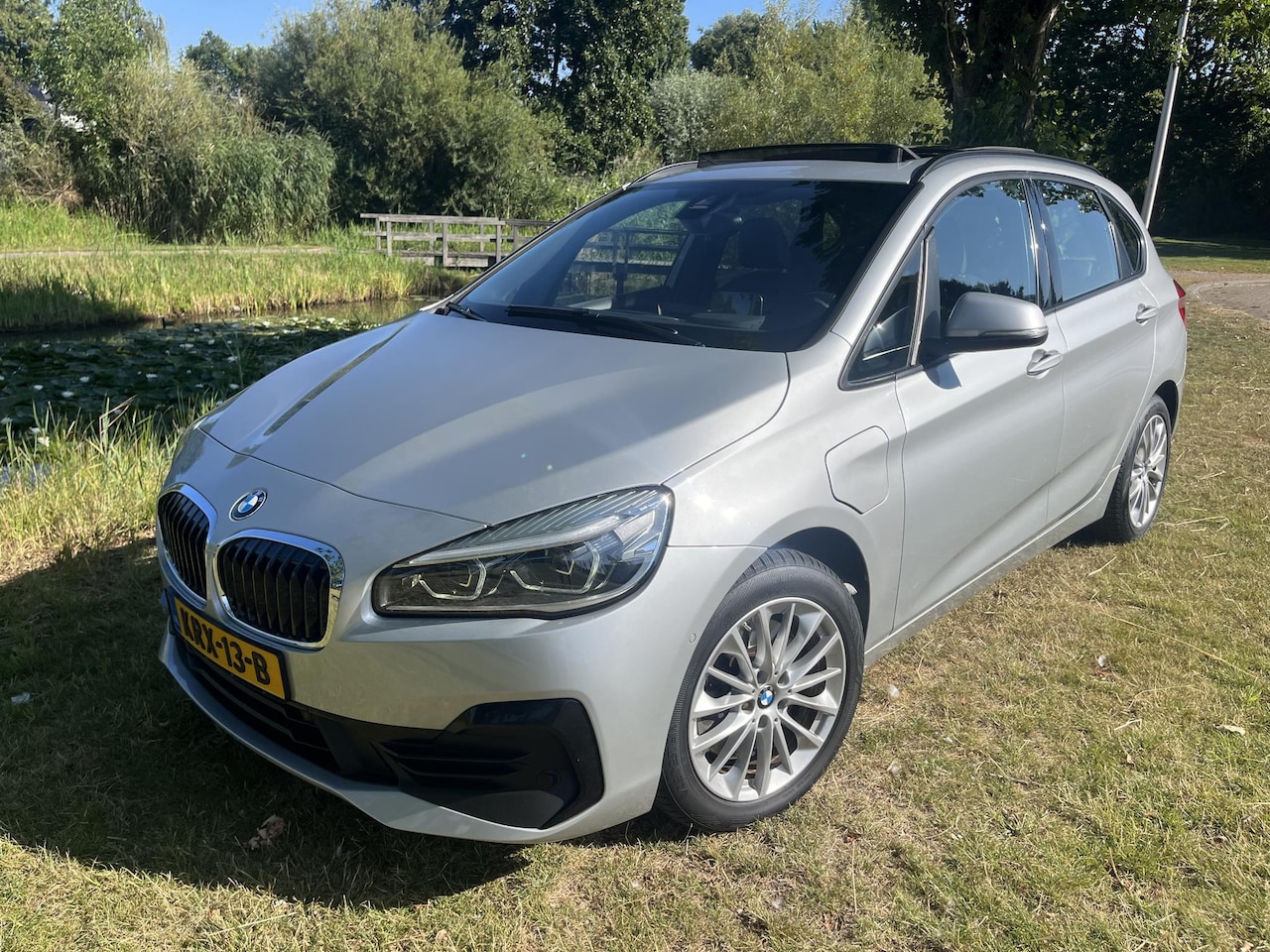 BMW 2-serie Active Tourer - 225xe iPerformance High Executive H.u. PANO ENZ. - AutoWereld.nl