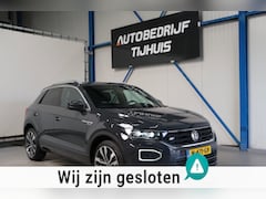 Volkswagen T-Roc - 1.5 TSI Sport Business R-Line Automaat - N.A.P. Airco, Cruise, Virtual Display, Carplay
